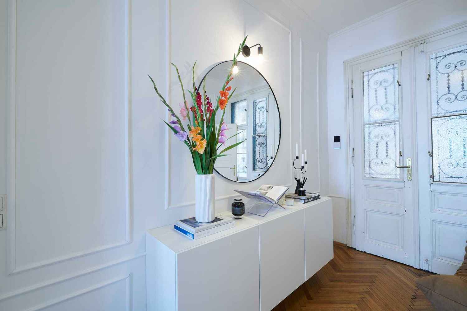 Cimaise NMC WL7 WALLSTYL Noel Marquet Profil de décoration design moderne blanc 2 m