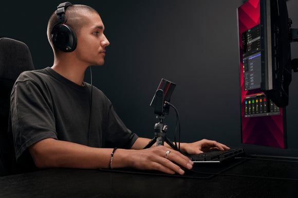 RØDE XCM-50 - Compact condenser microphone with advanced DSP for streamers and gamers