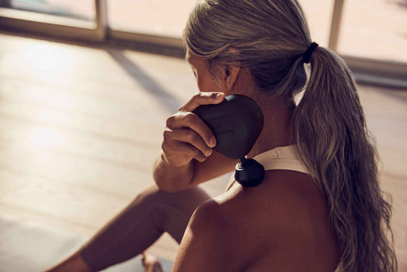 Mini masseur Therabody Theragun Noir