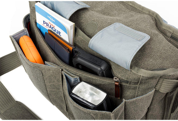 Think Tank camera bag Retrospective 30 V2.0, pinestone