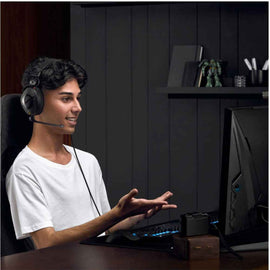 RØDE NTH-100m - professional closed headphones with RØDE NTH-MIC microphone