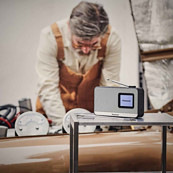 Radio Panasonic RF-D15EG FM/DAB, noire