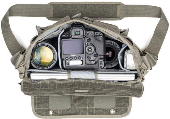 Think Tank camera bag Retrospective 30 V2.0, pinestone