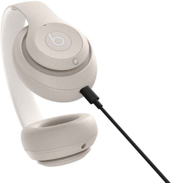 Beats wireless headphones Studio Pro, sandstone