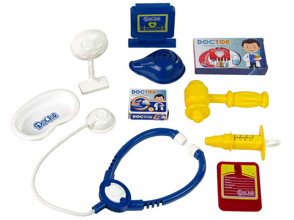 Kit de médecin dans une mallette de transport, stéthoscope et seringue