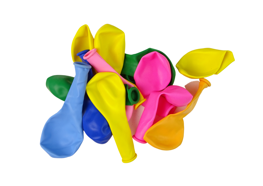 Voiture aérodynamique avec lanceur de ballons et dauphins