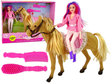 Cavalier de poupée avec figurines de poney marron.