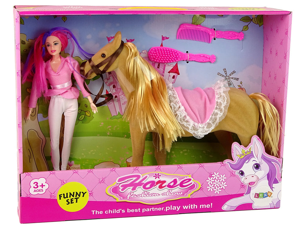 Cavalier de poupée avec figurines de poney marron.