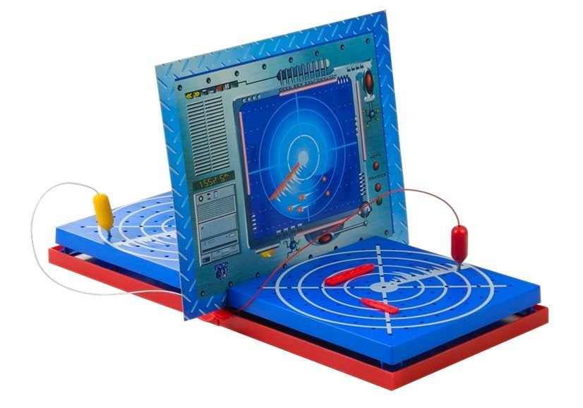 Jeu électronique. Navires stratégiques, navires, bataille navale
