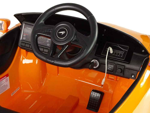 Véhicule électrique McLaren GT 12 V peint en orange