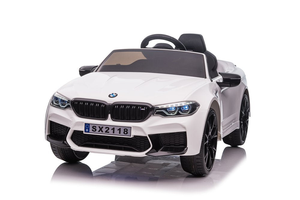 Véhicule sur batterie bmw m5 drift blanc