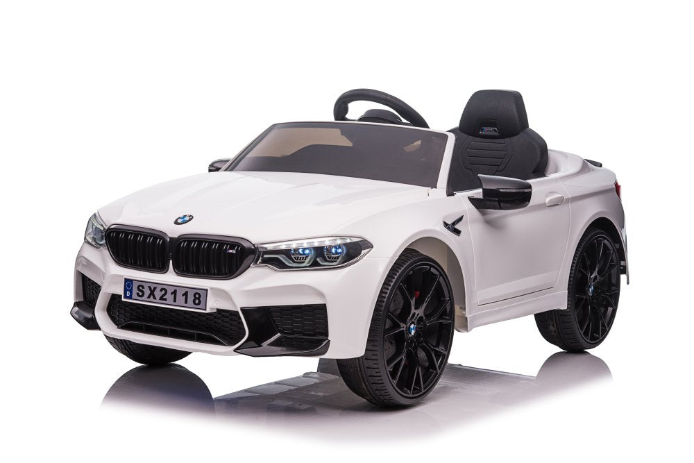 Vehicle On Battery  BMW M5 DRIFT White