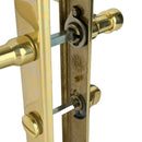 2 poignées de porte sur plaque AGATHE, Verrou de condamnation pour salle de bain/WC, Finition laiton poli, Entraxe standard 195 mm-6