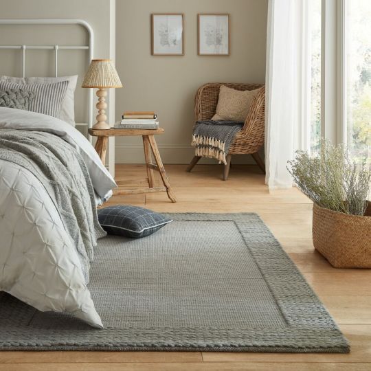 Tapis de salon design tressé en laine pilat