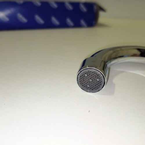 Retour client Ecost Grohe 13084000 Bec DN15 S pour robinet de cuisine rayon 200 mm Chrome