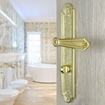 2 poignées de porte sur plaque REGENCE, Verrou condamnation pour salle de bain, Finition laiton poli doré, Entraxe standard 195 mm