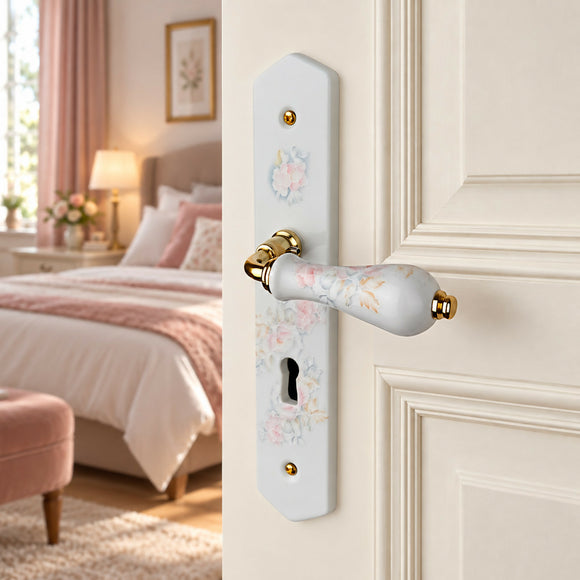 2 poignées de porte ROSAE, Entrée de clé pour chambre, Porcelaine de Limoges, Finition coude doré, Entraxe standard 195 mm