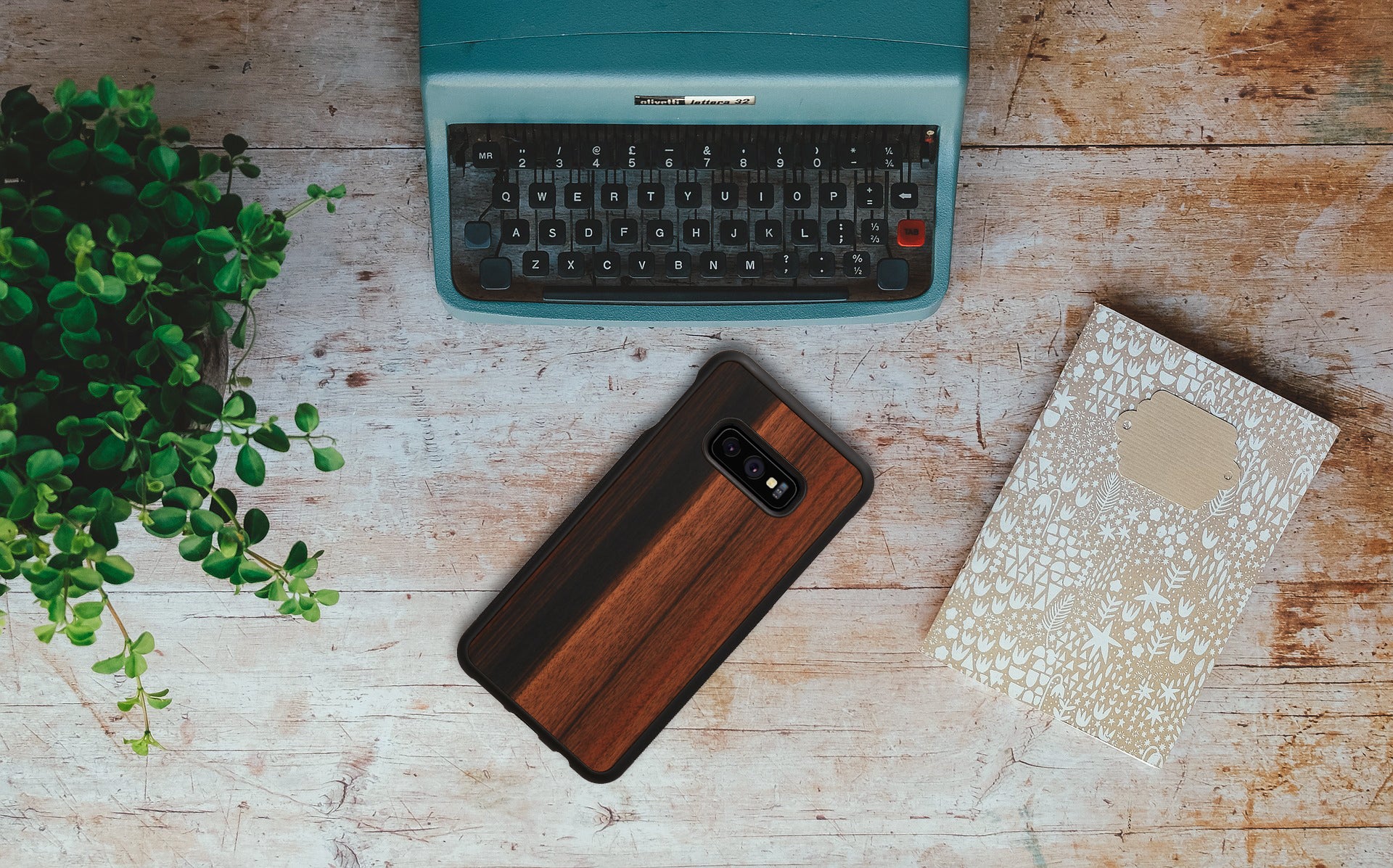 Coque pour smartphone man&wood galaxy s10e noir ébène