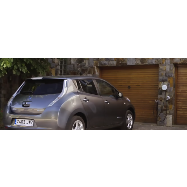 Wallbox pulsar plus noire ou blanche - câble type 2 - 3.7 kw à 22 kw - equilibrage de charge en opt - 5 ou 7 mètres