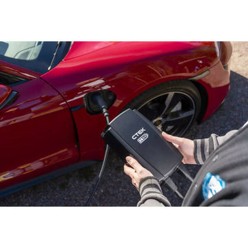 Njord go chargeur portable type 2 avec prise rouge cee - 16a triphasée